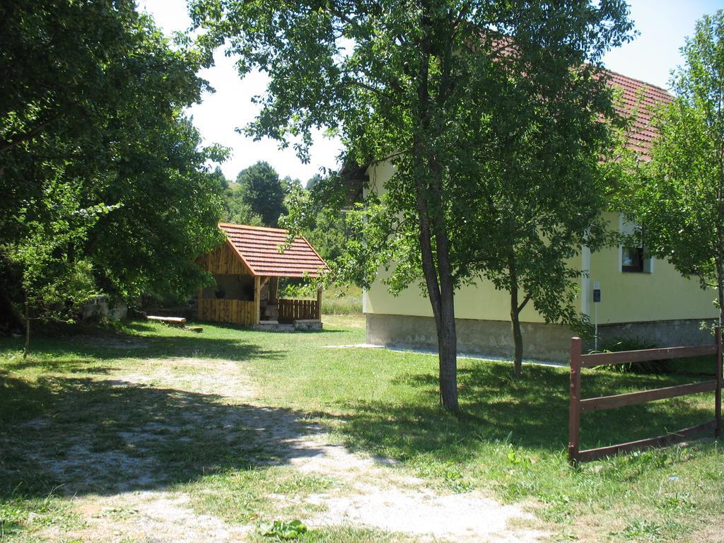 Holiday Home Lana Saborsko Zimmer foto