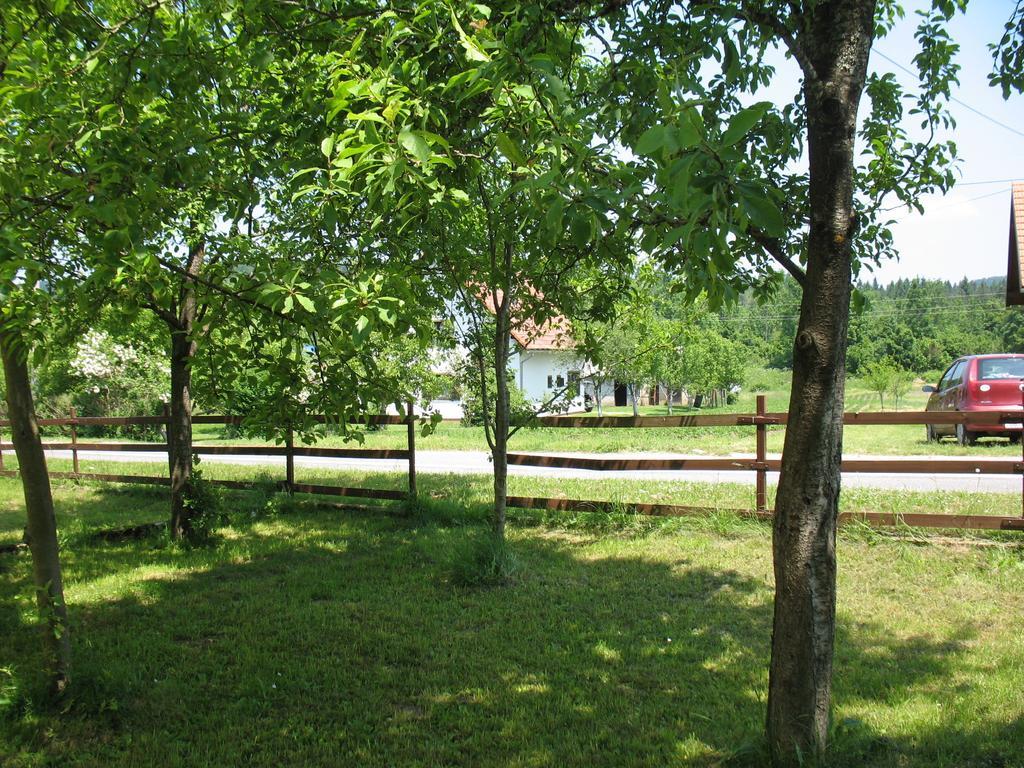 Holiday Home Lana Saborsko Zimmer foto
