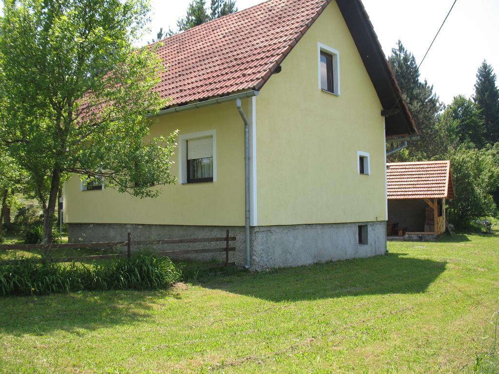 Holiday Home Lana Saborsko Zimmer foto