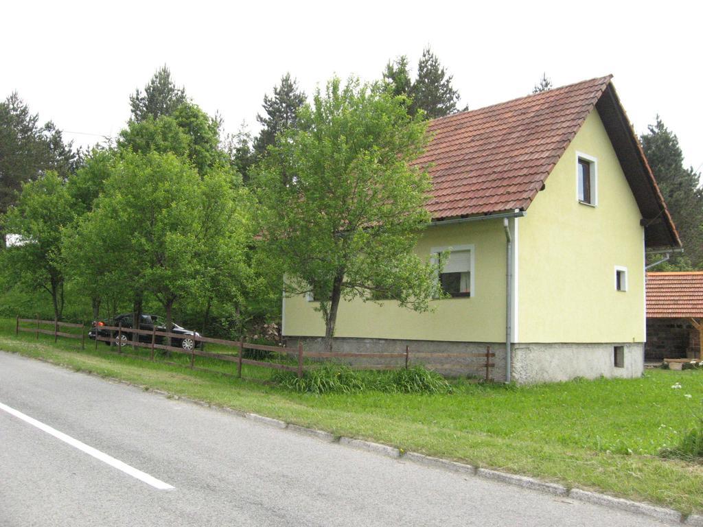 Holiday Home Lana Saborsko Zimmer foto