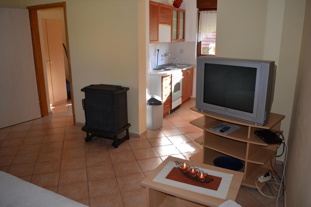 Holiday Home Lana Saborsko Exterior foto
